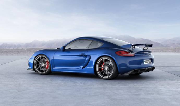 Porsche Cayman GT4 is the ultimate scary machine