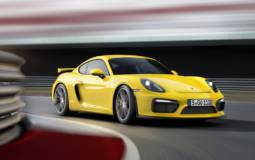 Porsche announces two world premieres at the Geneva Motor Show