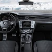 Volkswagen Passat Alltrack - Official pictures and details