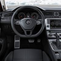 Volkswagen Passat Alltrack - Official pictures and details