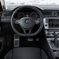 Volkswagen Passat Alltrack - Official pictures and details