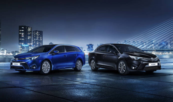 2015 Toyota Avensis facelift first details