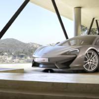 2015 McLaren 570S Coupe officially revealed