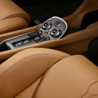 2015 McLaren 570S Coupe officially revealed