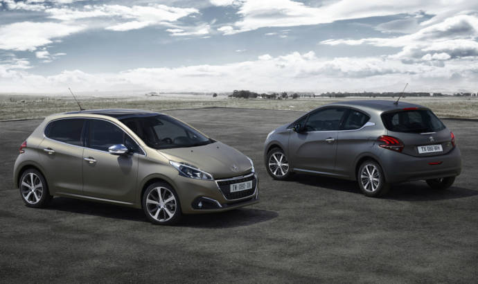 2015 Peugeot 208 facelift gets new textured colours