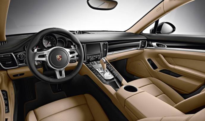 2015 Porsche Panamera Edition introduced