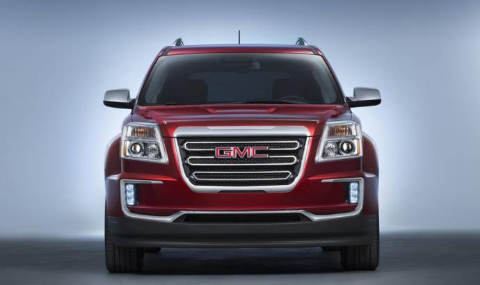 2016 GMC Terrain facelift introduced