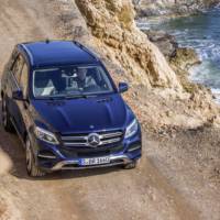 2016 Mercedes GLE facelift introduced
