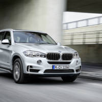 BMW X5 xDrive40e - Official pictures and details