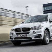 BMW X5 xDrive40e - Official pictures and details