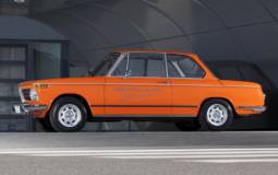 BMW shows its first electric vehicle, the 1602e