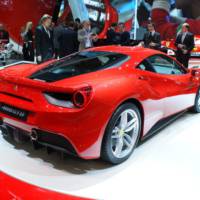 Geneva 2015 - Ferrari 488 GTB flexes its muscles in Switzerland