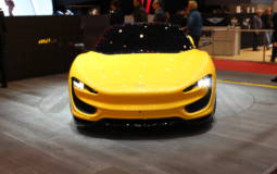 Magna Steyr Mila Plus revealed in Geneva