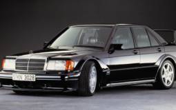 Mercedes-Benz 190 E Evo II celebrates 25 years of life