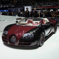 The first and the last Bugatti Veyron have shared the same stage in Geneva