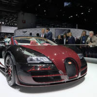 The first and the last Bugatti Veyron have shared the same stage in Geneva