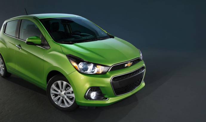 2016 Chevrolet Spark unveiled in New York Auto Show