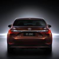 2016 Lexus ES facelift unveiled