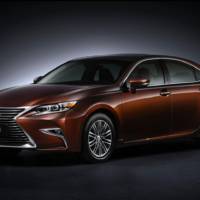 2016 Lexus ES facelift unveiled