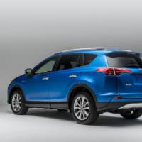 2016 Toyota RAV4 Hybrid unveiled