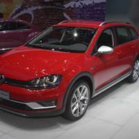 2017 Volkswagen Golf SportWagen Alltrack announced