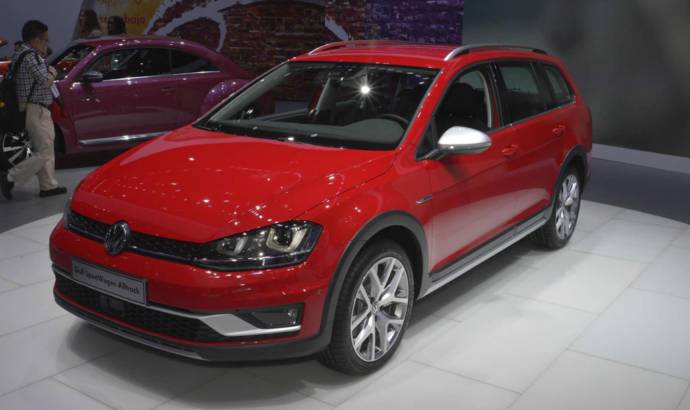 2017 Volkswagen Golf SportWagen Alltrack announced