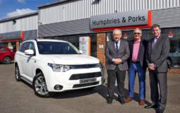 Mitsubishi sold 10.000 Outlander PHEV units in only one year in UK
