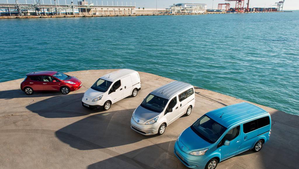 Nissan Leaf and e-NV200 round up the largest electric car fleet