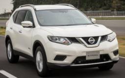 Nissan X-Trail Hybrid detailed