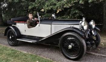 Richard Hammond fights boredome in short movie