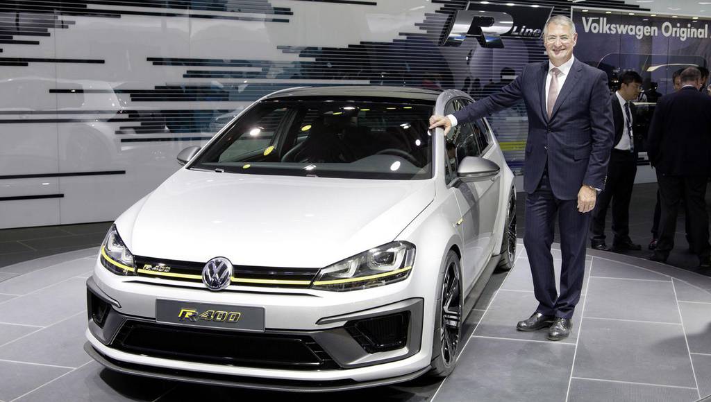 Volkswagen Golf R400 will go intro production with more power