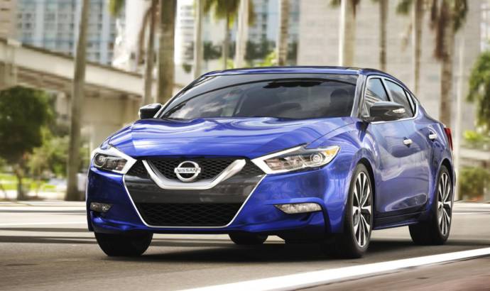 2015 Nissan Maxima introduced in New York