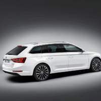 2015 Skoda Superb Combi - Official pictures and details