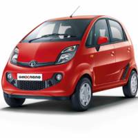 2015 Tata Nano GenX - Official pictures and details