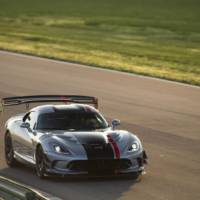 2016 Dodge Viper ACR official images and details