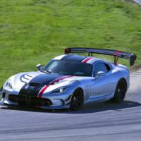 2016 Dodge Viper ACR official images and details