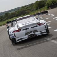 Porsche 911 GT3 R unveiled and ready for track