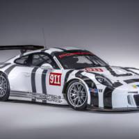 Porsche 911 GT3 R unveiled and ready for track