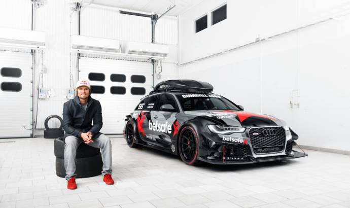 Jon Olsson acted like an Uber driver in his Audi RS6 DTM