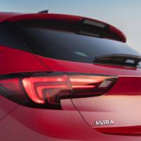 2016 Opel Astra official info and photos