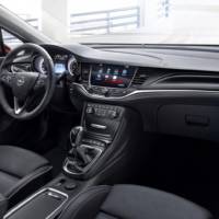 2016 Opel Astra official info and photos