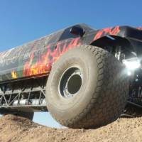 Ford Excursion - Monster truck or limousine?