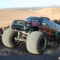 Ford Excursion - Monster truck or limousine?