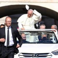 Hyundai Santa Fe Convertible is the new Pope mobile