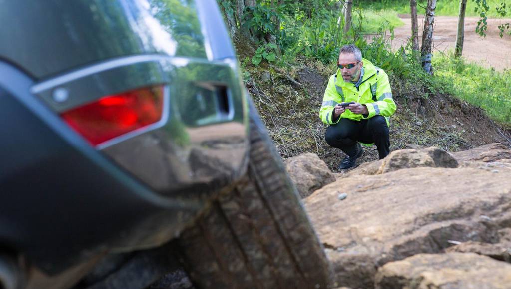 Land Rover offers autonomous solution for three-point turn