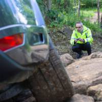 Land Rover offers autonomous solution for three-point turn