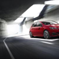 Peugeot 308 GTi revealed