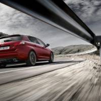 Peugeot 308 GTi revealed