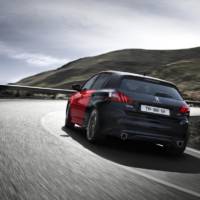 Peugeot 308 GTi revealed