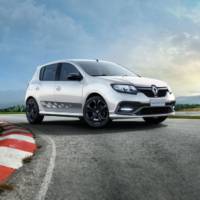 Renault Sandero RS officially unveiled